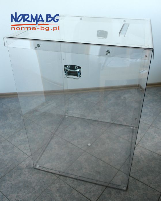 średnia urna wyborcza, producent
